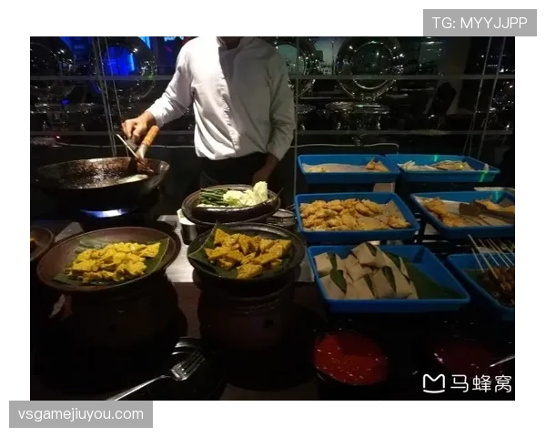 张博恒路边吃烤串那表情，和领奖台上完全不是一个人